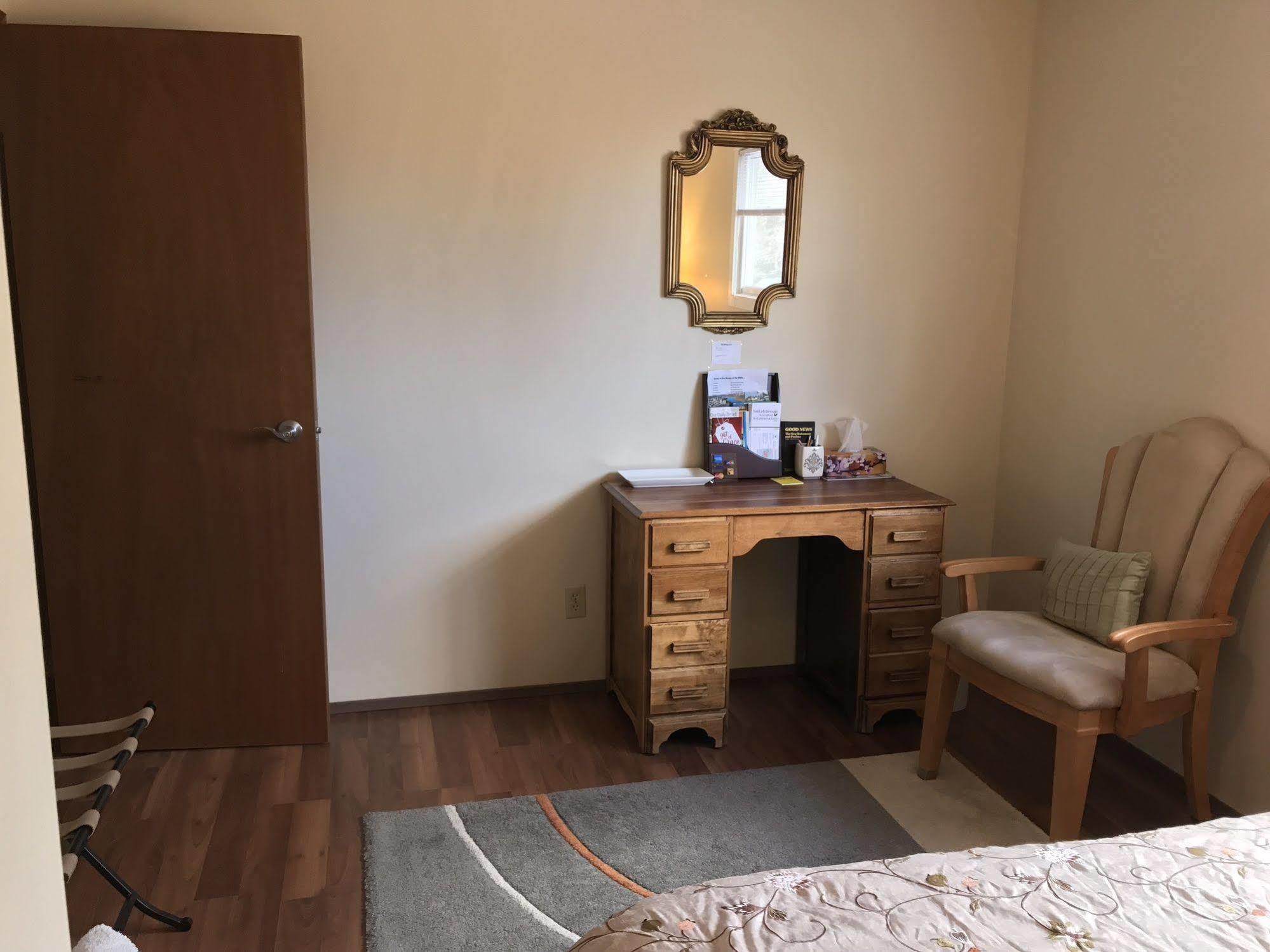 Wild Rose Bed & Breakfast Saskatoon Esterno foto